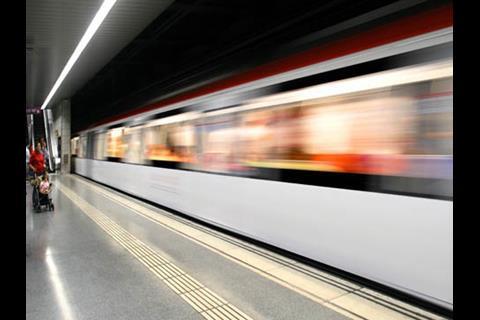 tn_es-barcelona-metro-generic_05.jpg